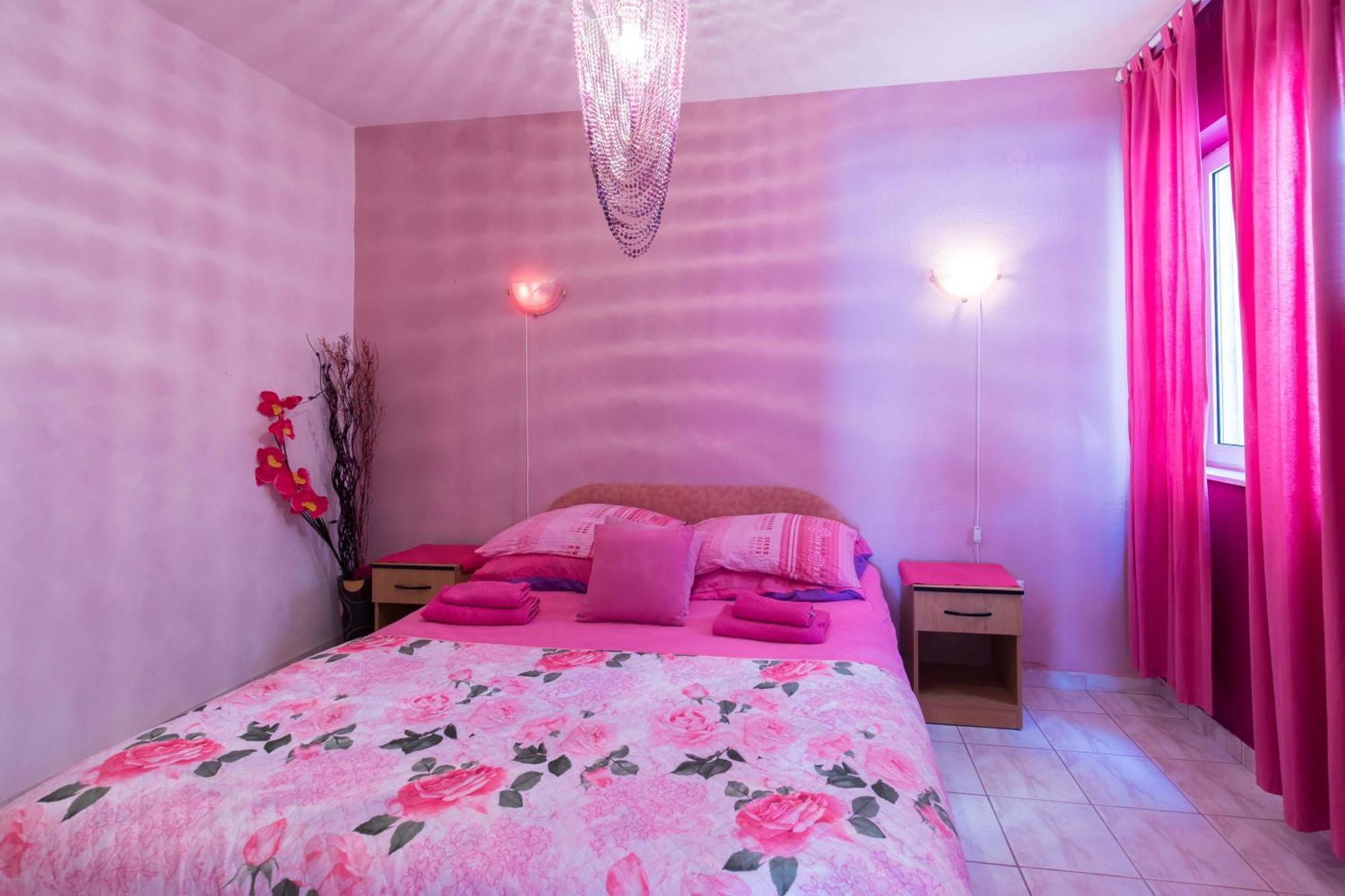 Villa Pinky And Superior Trogir Сегет-Враниця Екстер'єр фото