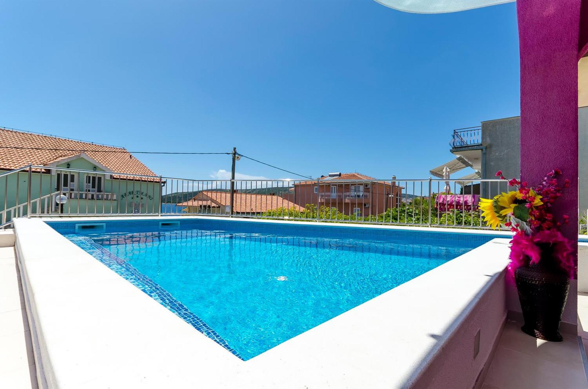 Villa Pinky And Superior Trogir Сегет-Враниця Екстер'єр фото